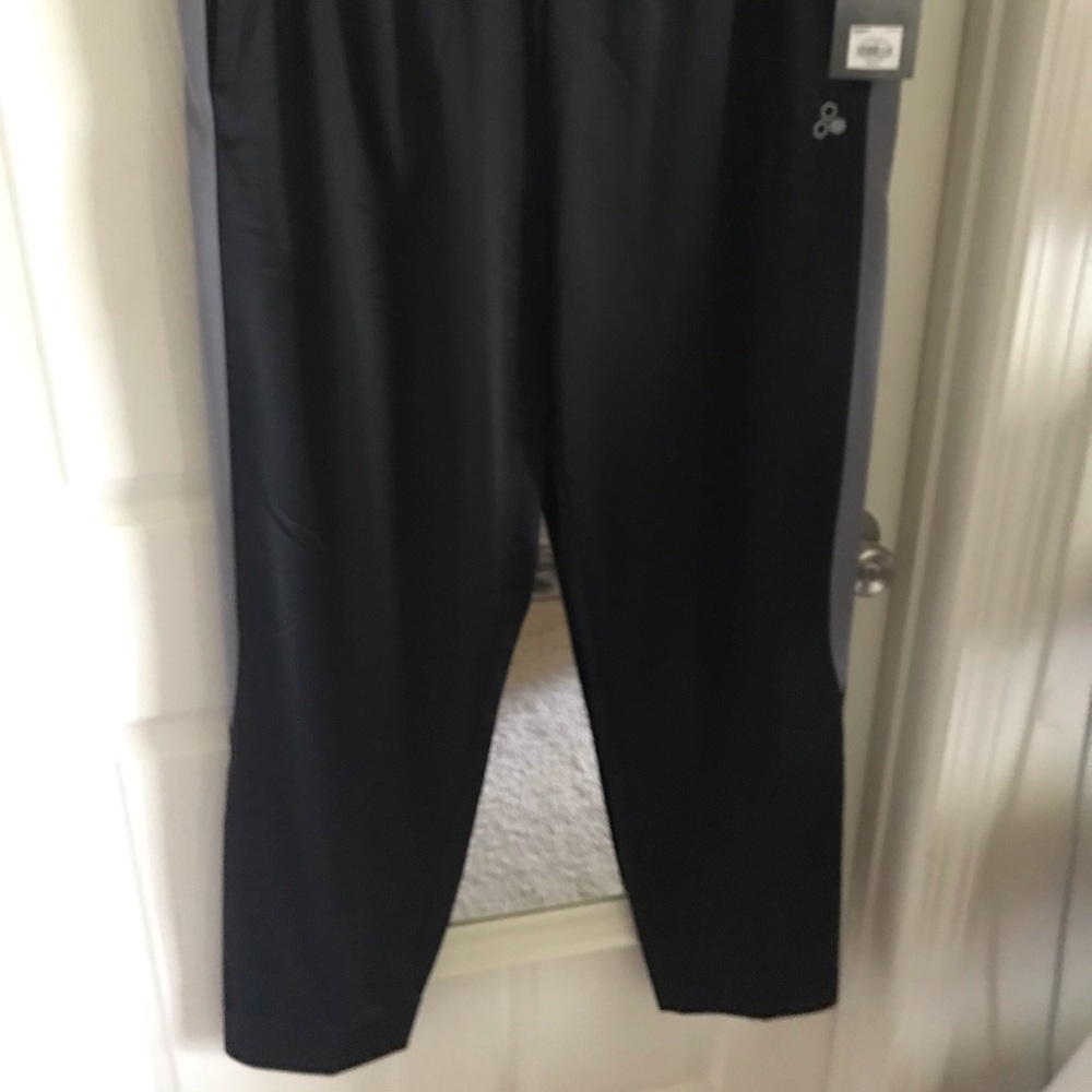 Men’s sweatpants